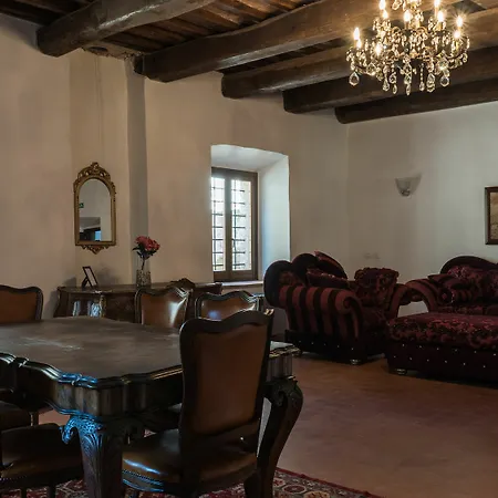 Hotel Castello Di Petroro 3*