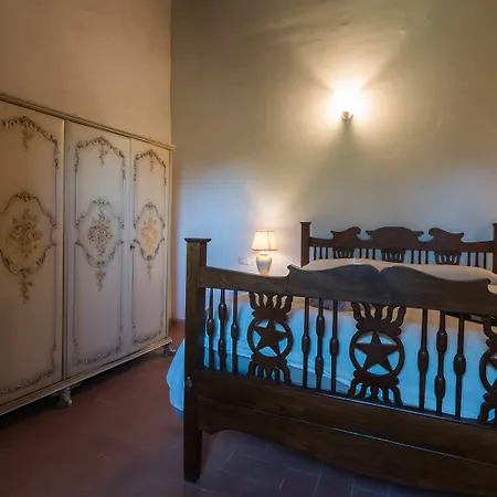 Hotel Castello Di Petroro 3*