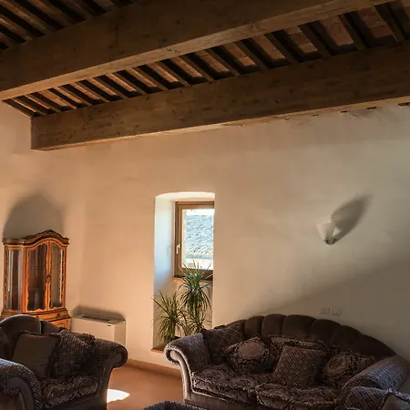 Hotel Castello Di Petroro