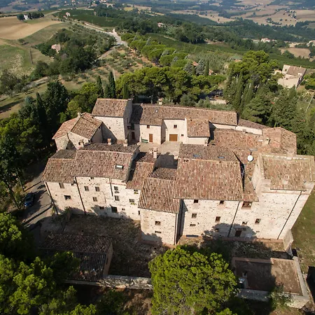 Castello Di Petroro Hotel